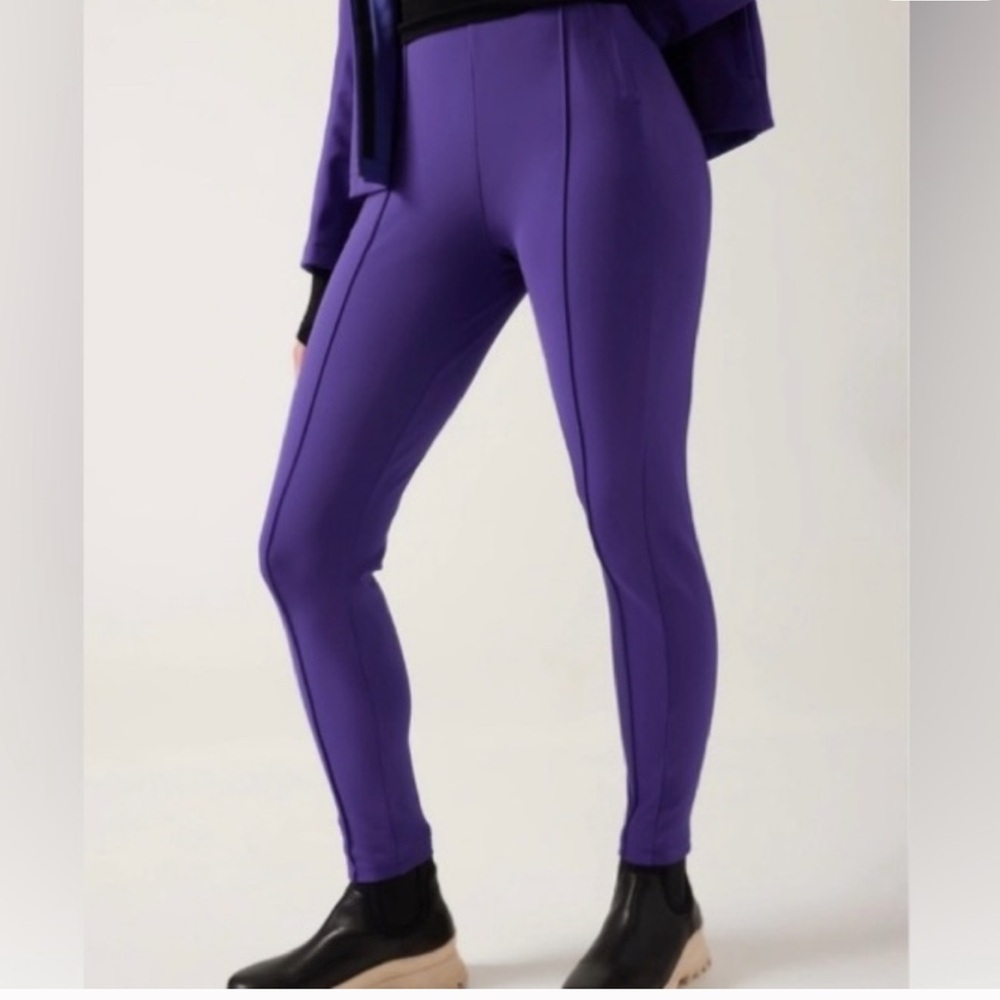 NWT Athleta glacier snow skinny pant Purple Leggings size 4